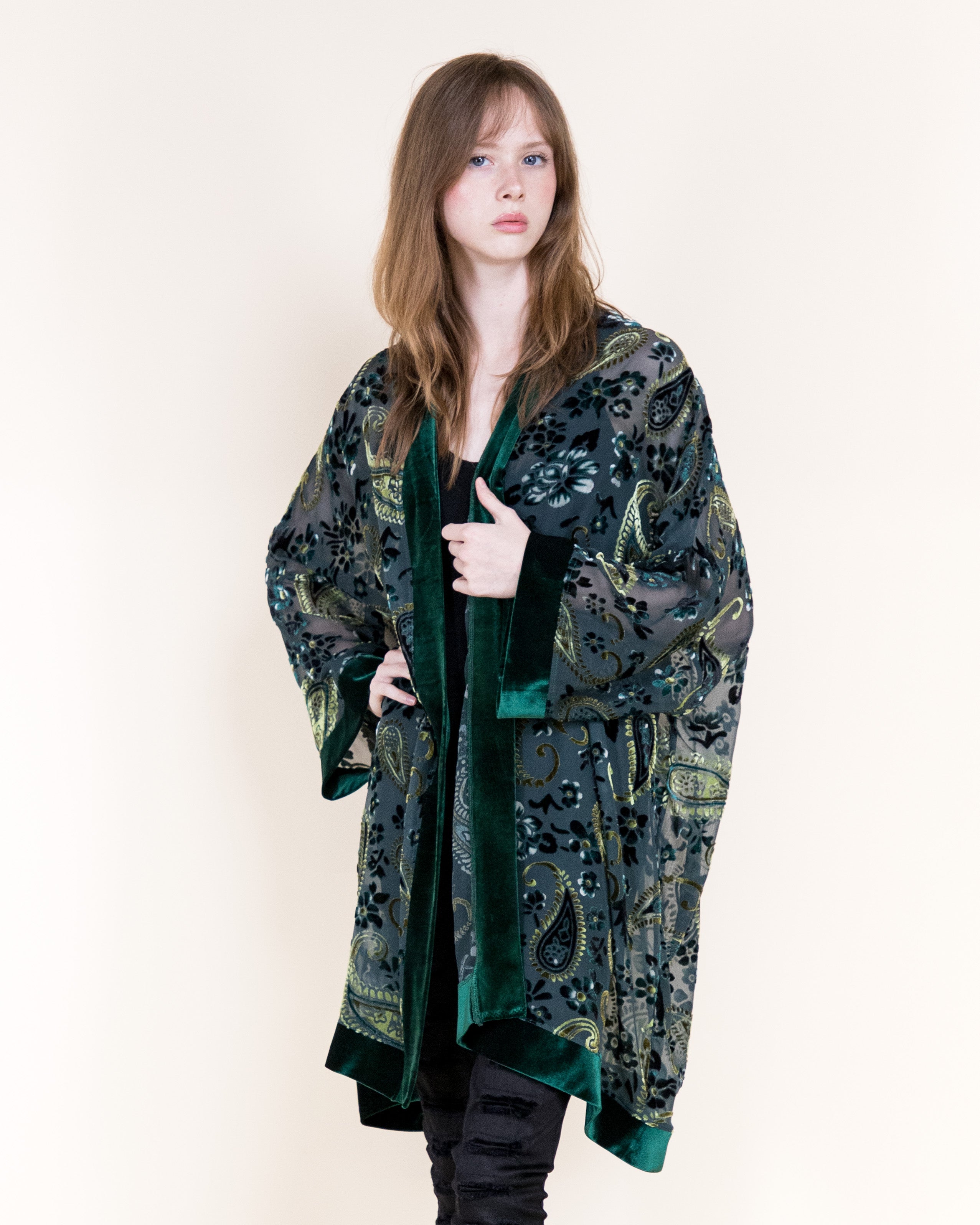 Luxe Velvet Flowers and Paisley Burn-Out Kimono - BLACK (OS) (Pack of 6)