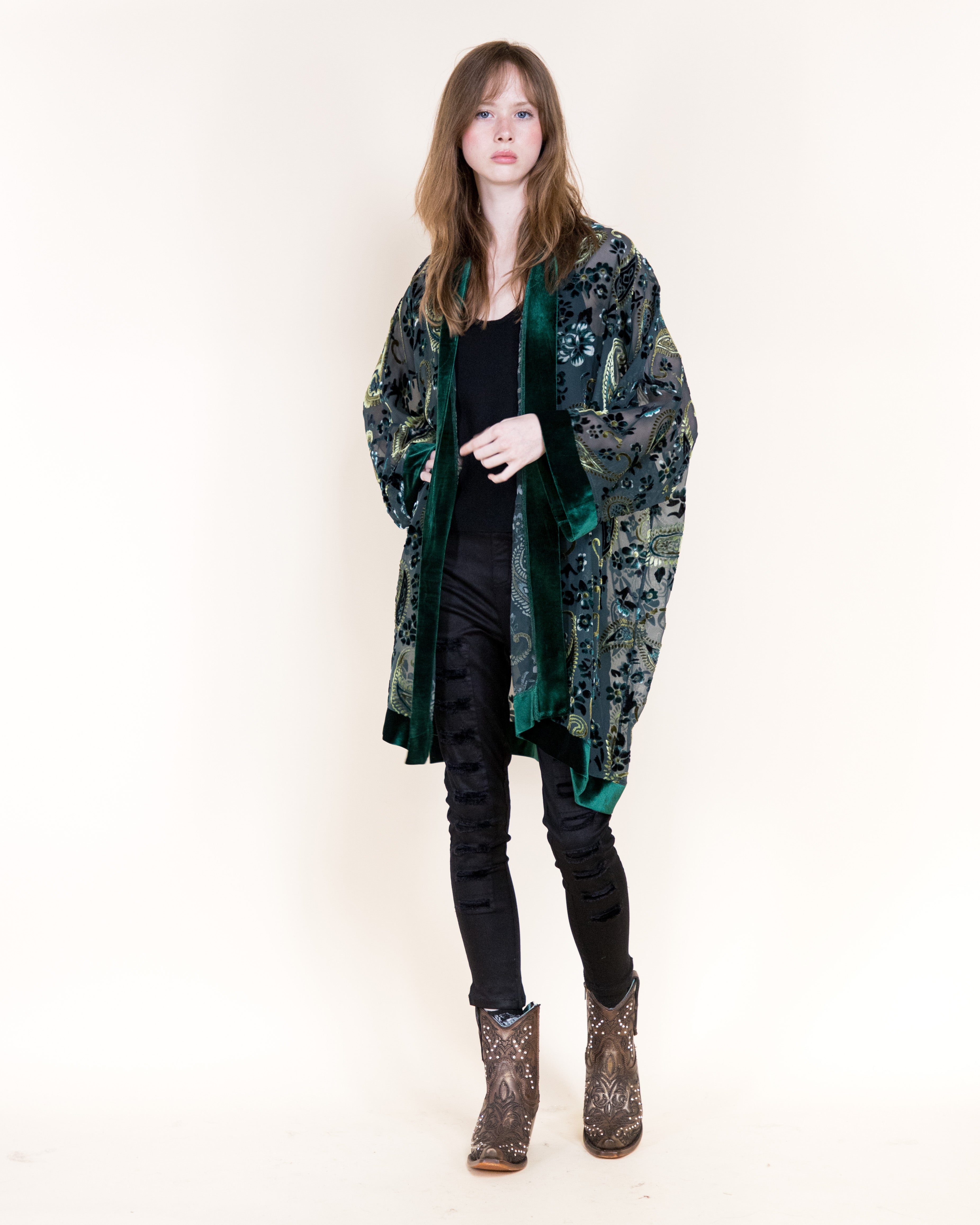 Luxe Velvet Flowers and Paisley Burn-Out Kimono - BLACK (OS) (Pack of 6)