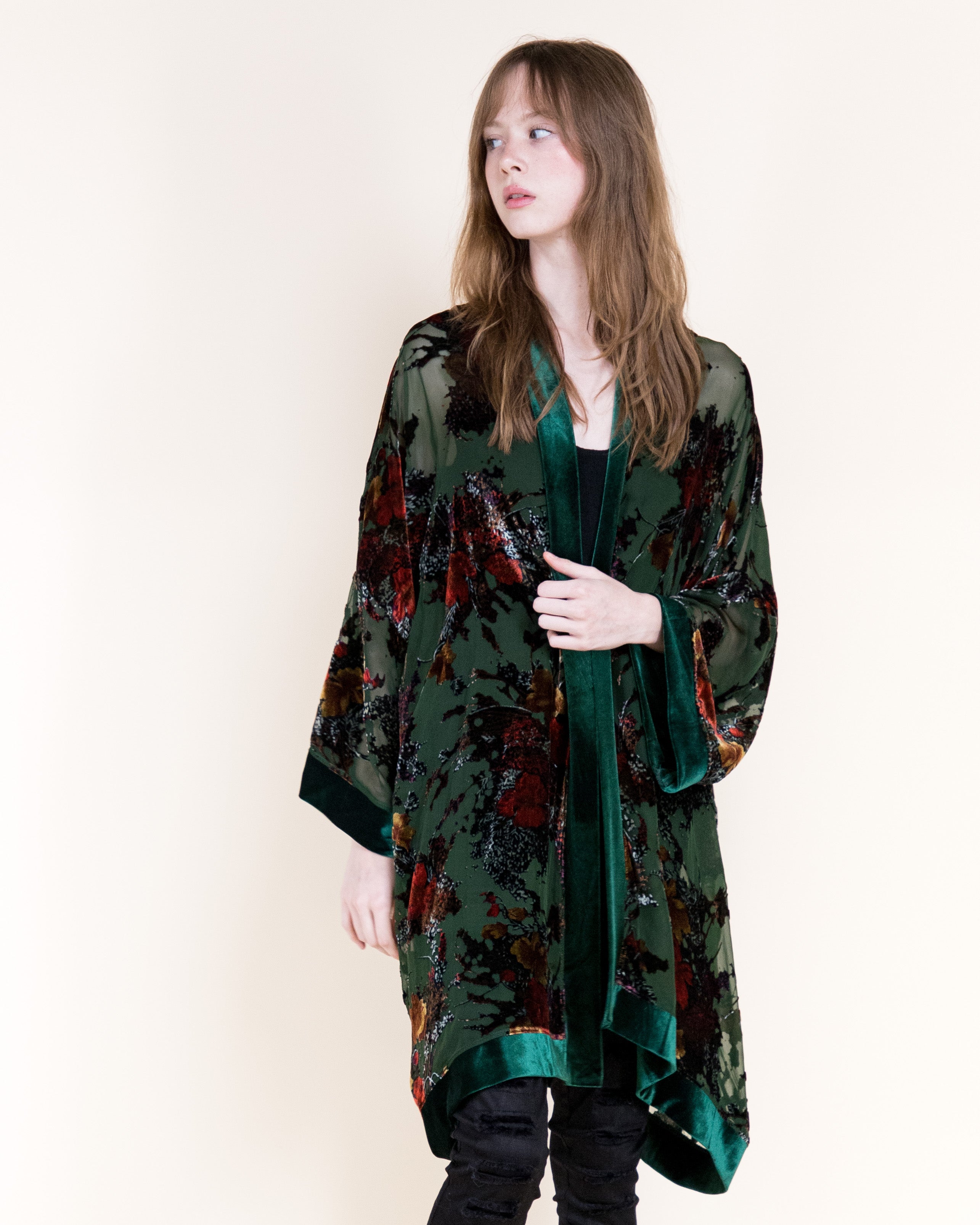 Luxe Velvet Floral Bunches Burn-Out Kimono - GREEN (OS) (Pack of 6)