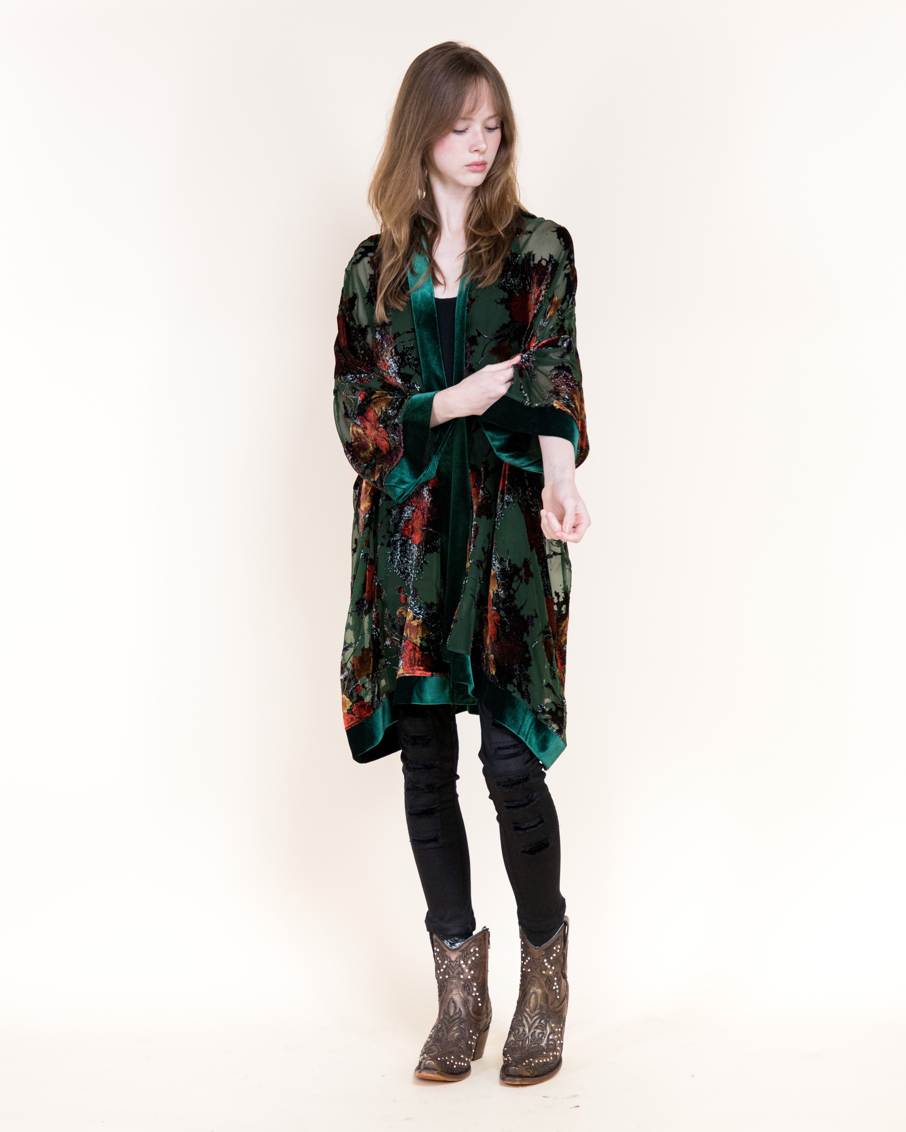 Luxe Velvet Floral Bunches Burn-Out Kimono - GREEN (OS) (Pack of 6)
