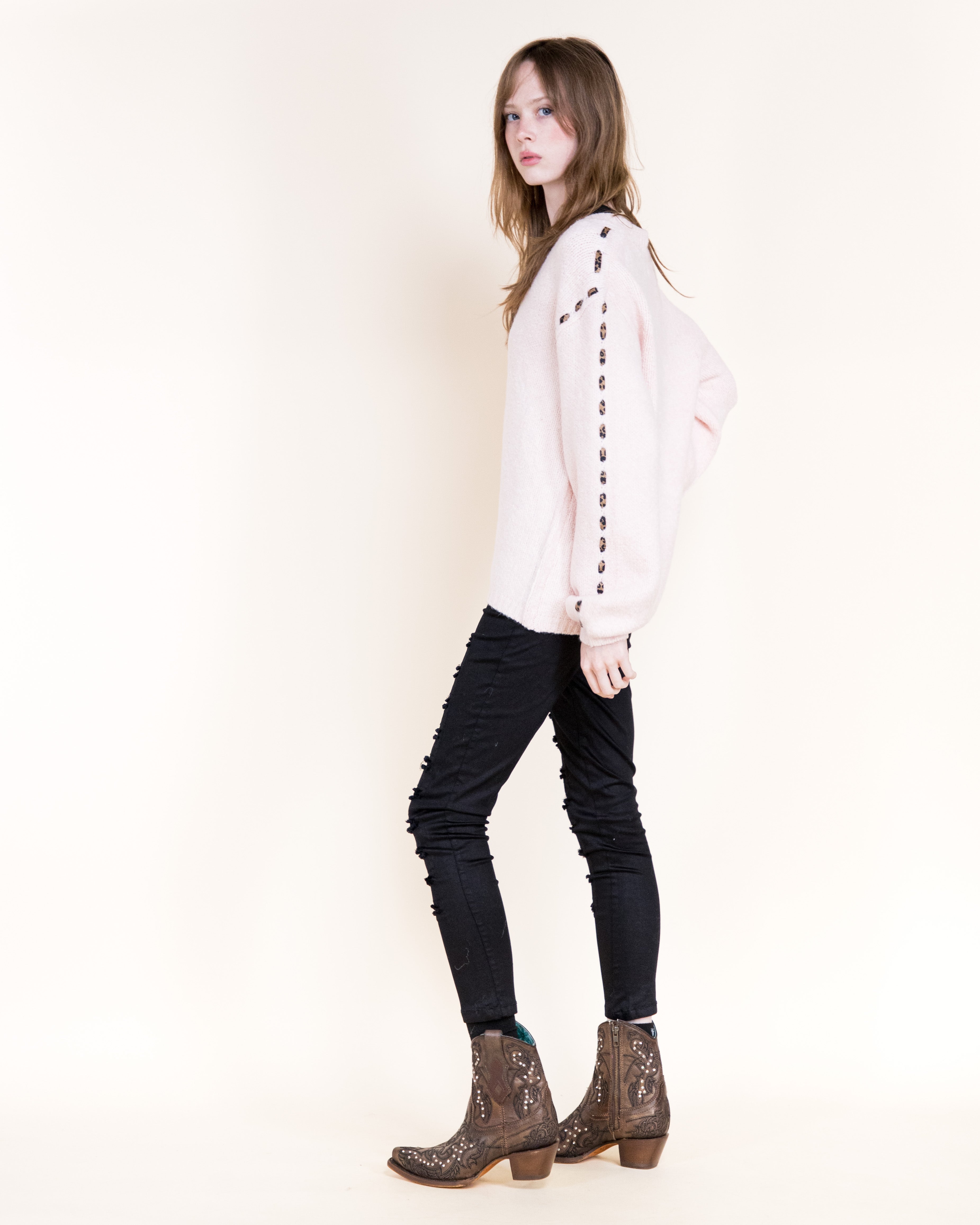 Deep V-Neck Leopard Stitch Weekend Sweater-BEIGE (S/M, L/XL) (Pack of 6)