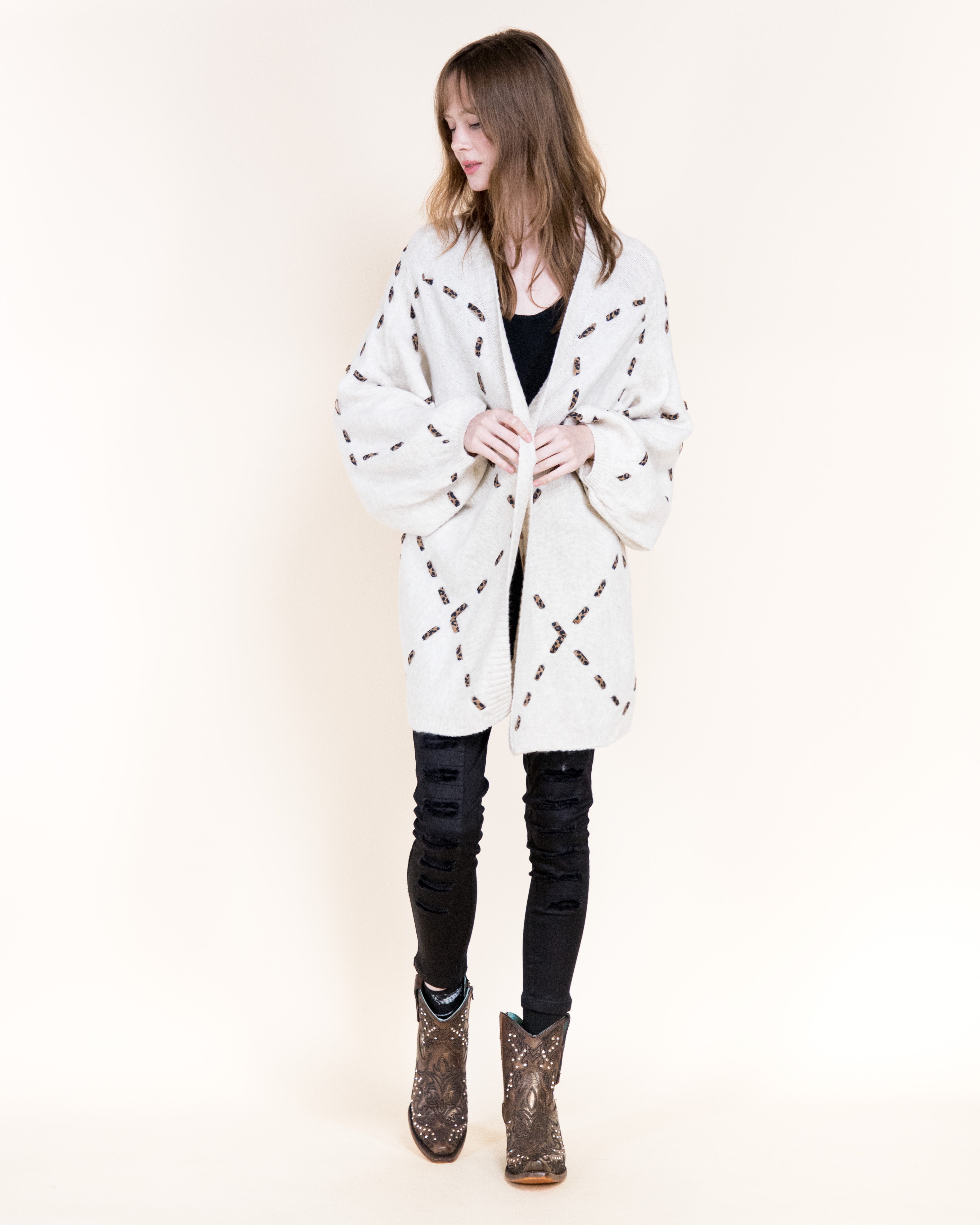 Velvety Ribbon Leopard Stitch Relaxed Cardigan-BEIGE (S/M, L/XL) (Pack of 6)