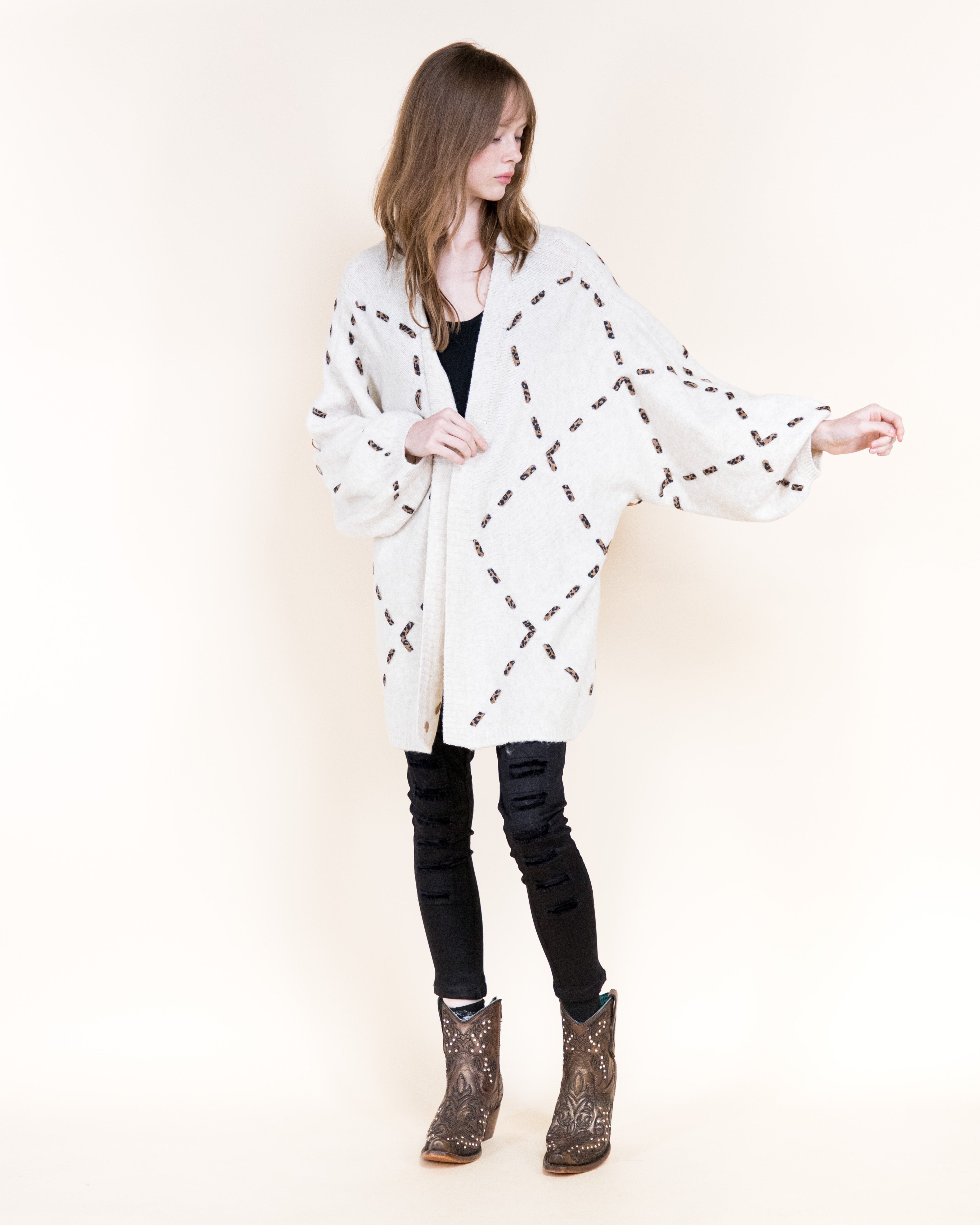 Velvety Ribbon Leopard Stitch Relaxed Cardigan-BEIGE (S/M, L/XL) (Pack of 6)