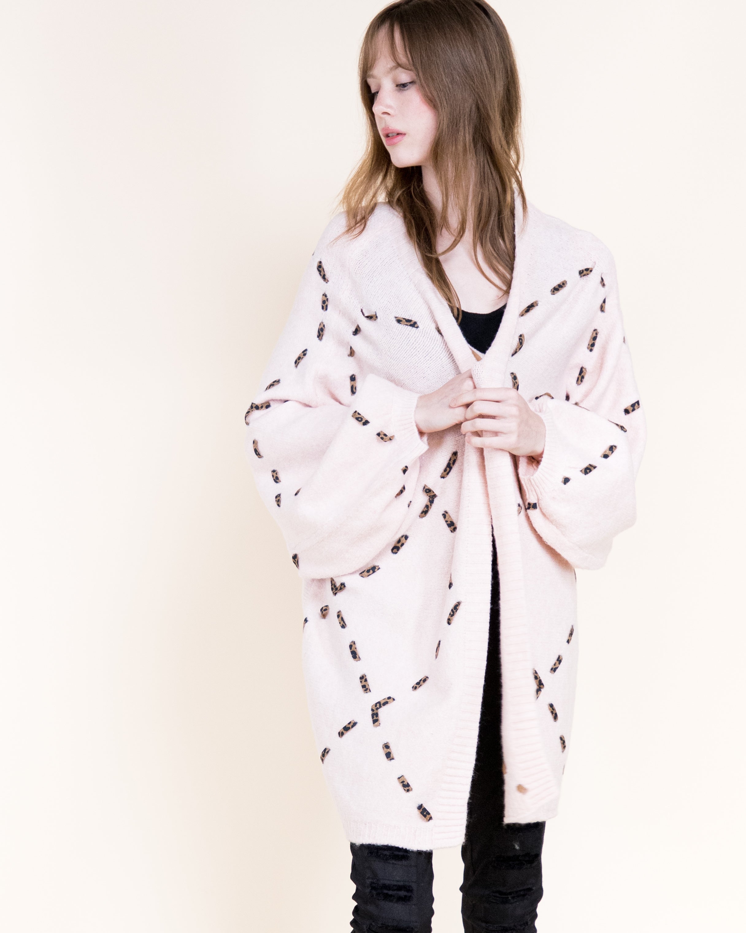 Velvety Ribbon Leopard Stitch Relaxed Cardigan-BEIGE (S/M, L/XL) (Pack of 6)