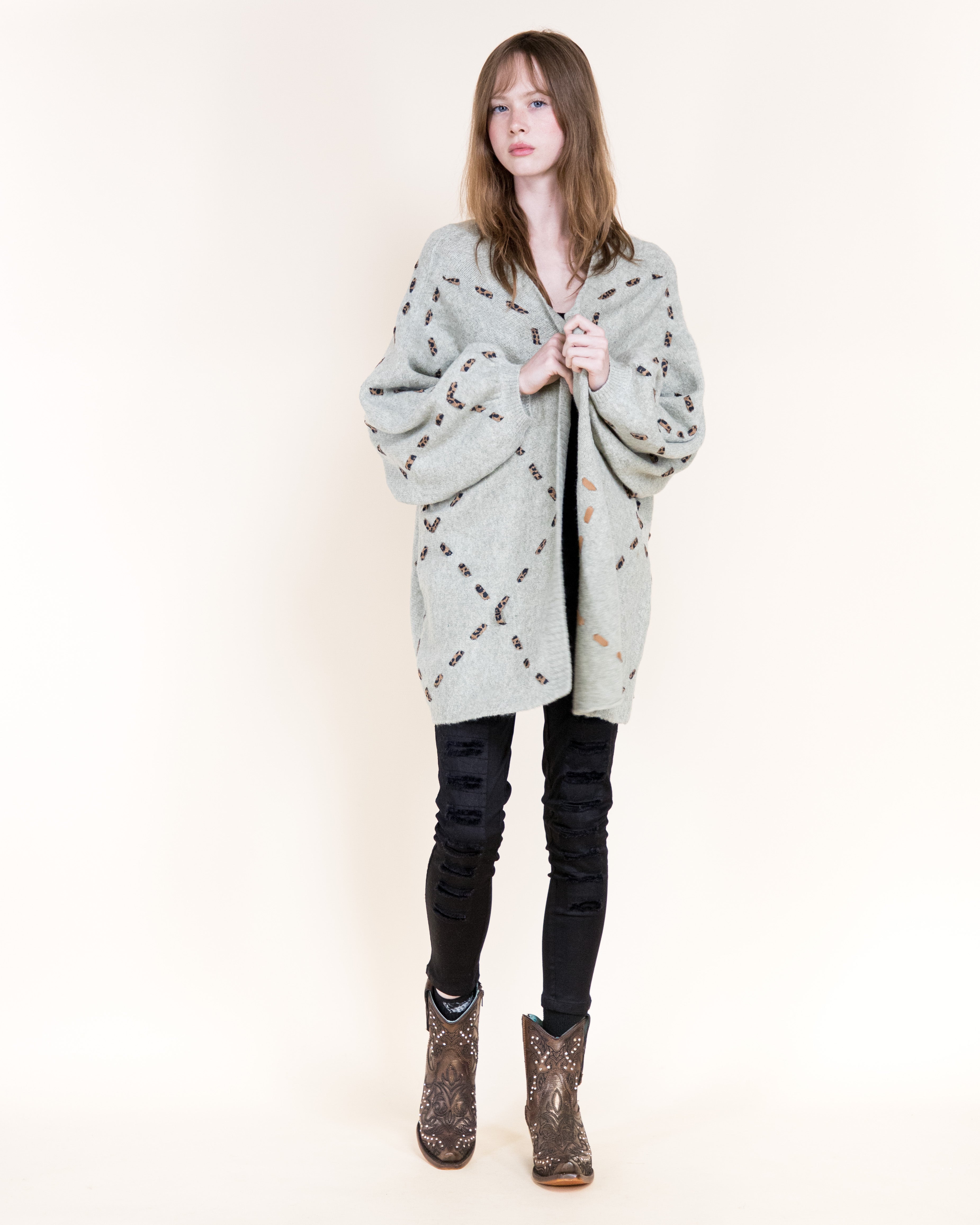 Velvety Ribbon Leopard Stitch Relaxed Cardigan-BEIGE (S/M, L/XL) (Pack of 6)