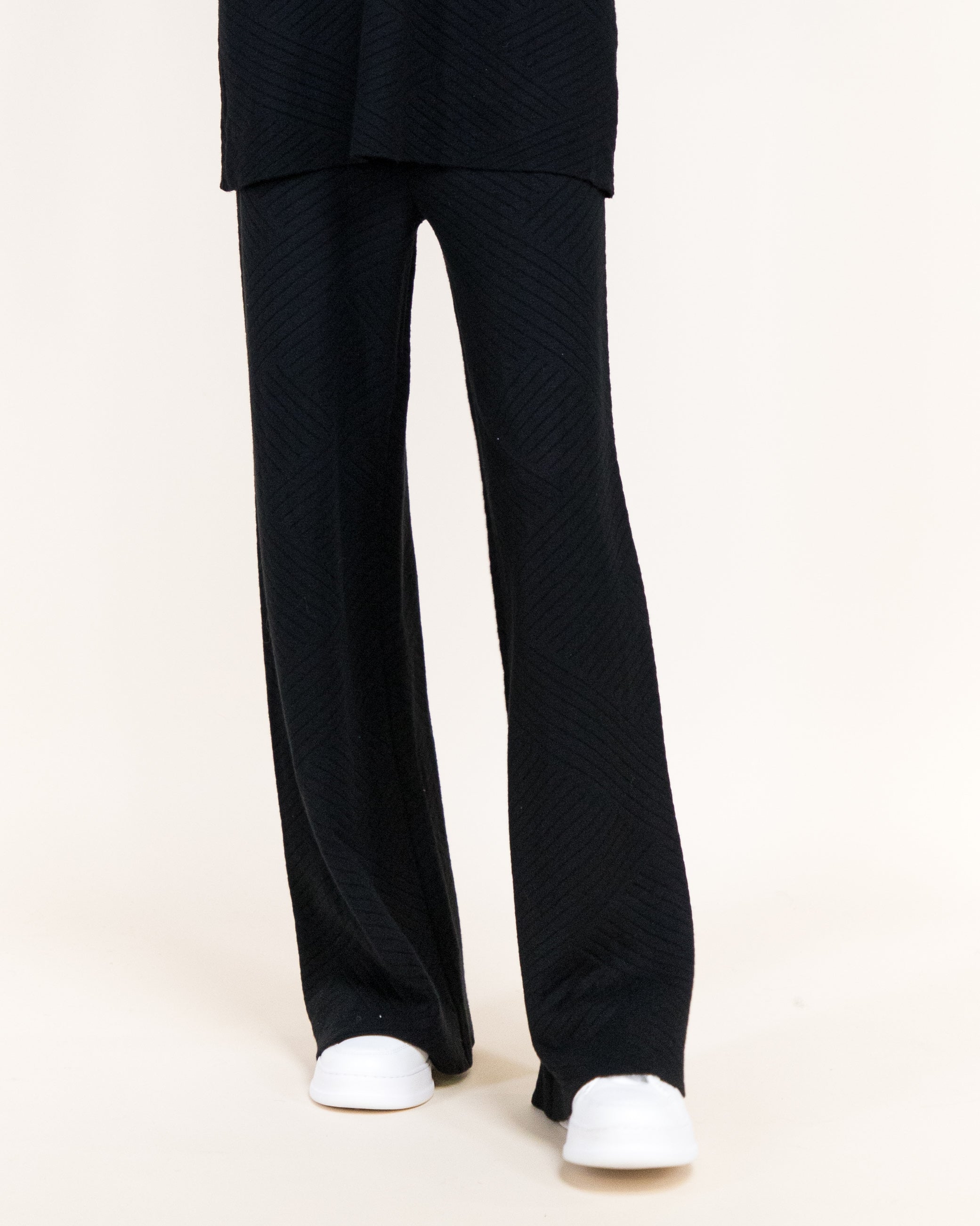 Chevron Texture Wide Leg Pants- BURGUNDY (S/M, L/XL) (Pack of 6)