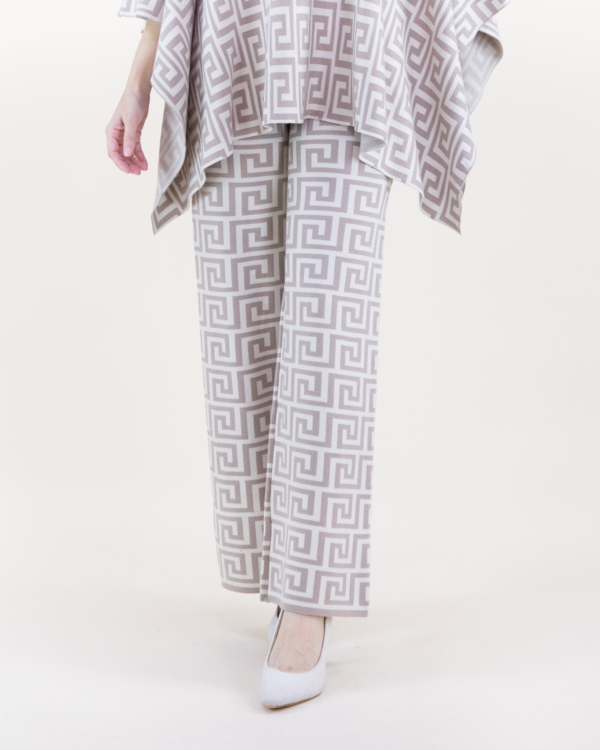 Greek Pattern High Waisted Wide Leg Pants - BEIGE (S/M, L/XL) (Pack of 6)