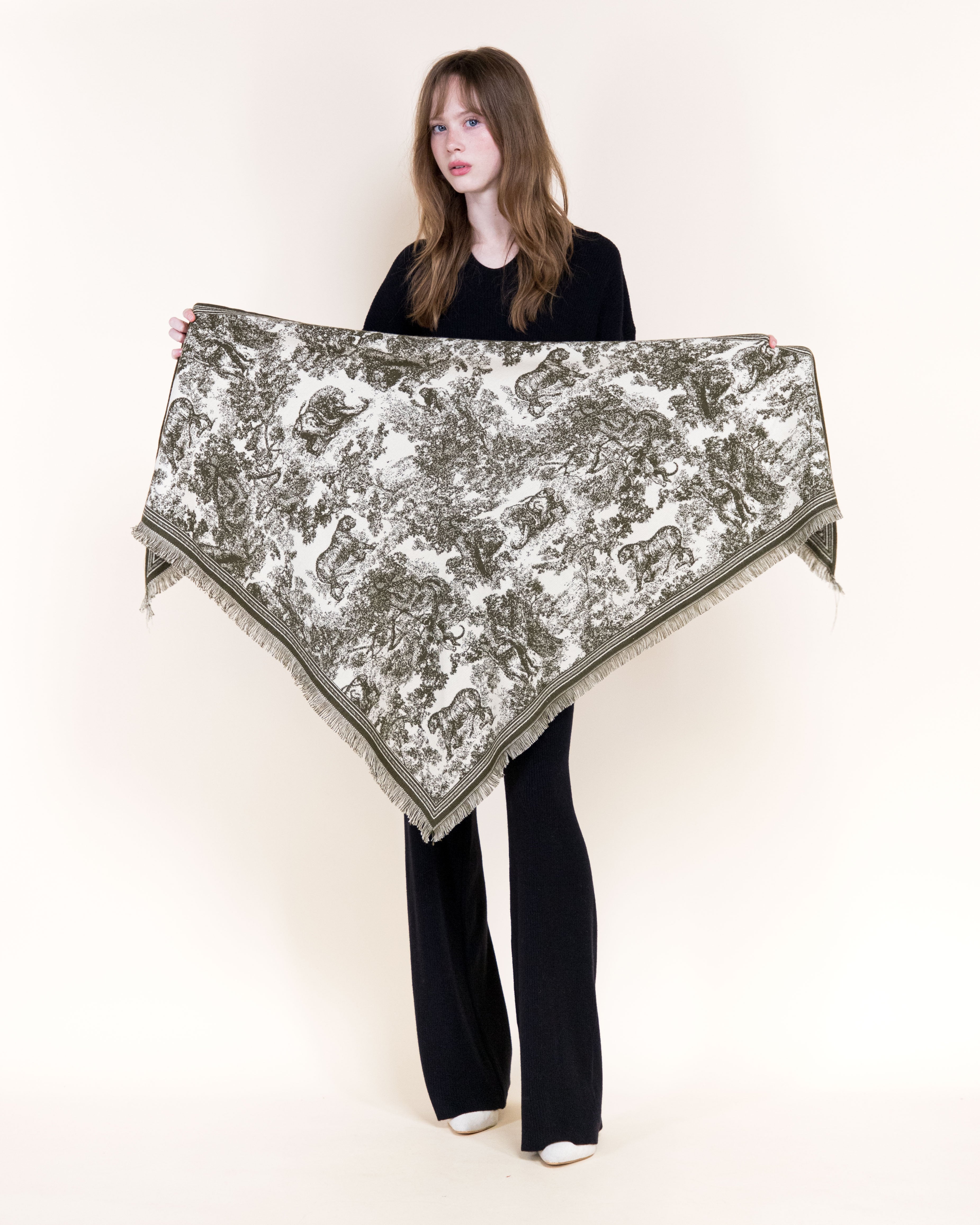 Countryside Tapestry Trangular scarf - OLIVE (Pack of 6)