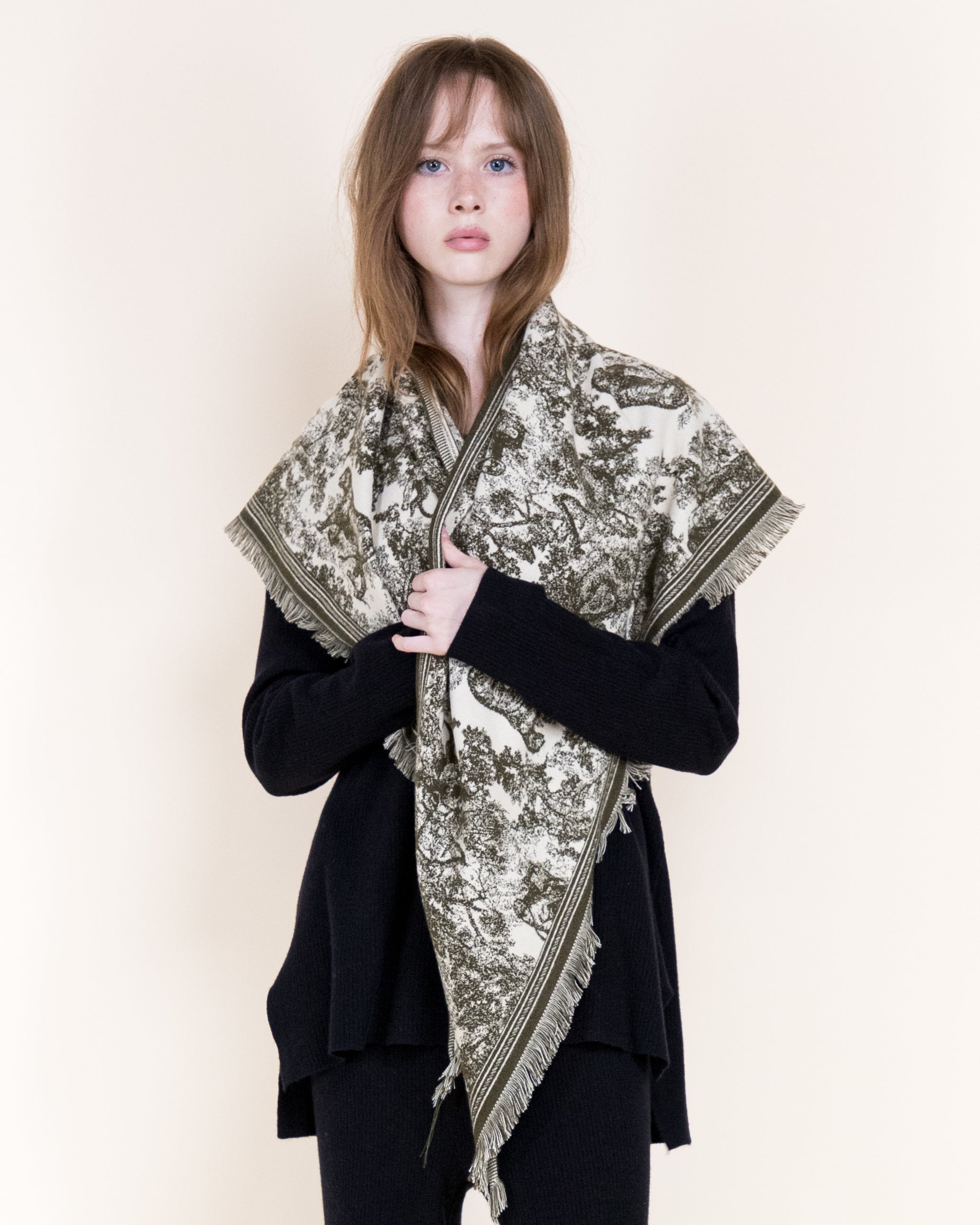 Countryside Tapestry Trangular scarf - OLIVE (Pack of 6)
