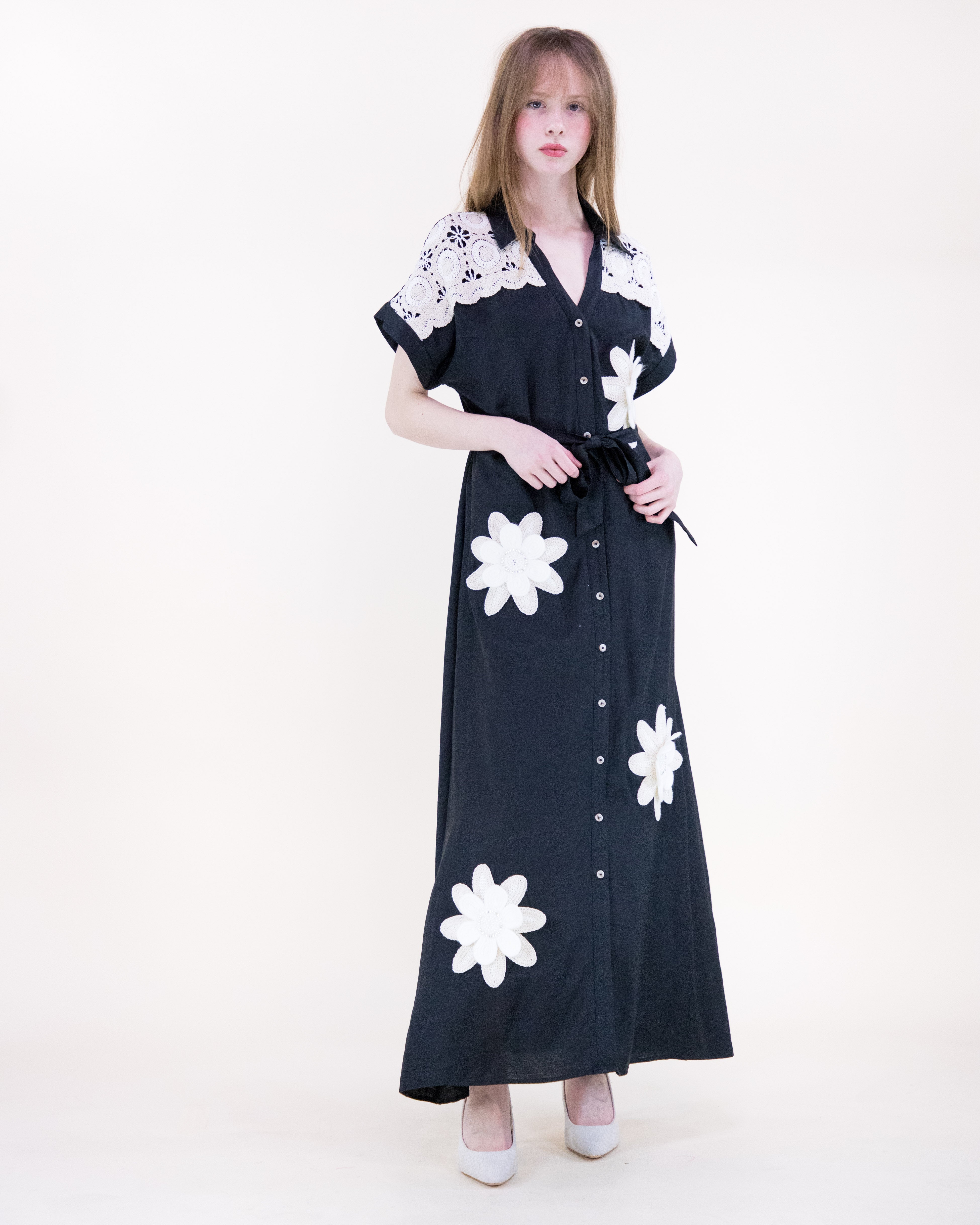 Magnolia Flower Appliqué Belted Maxi Shirt Dress - BLACK (S/M, L/XL) (Pack of 6)