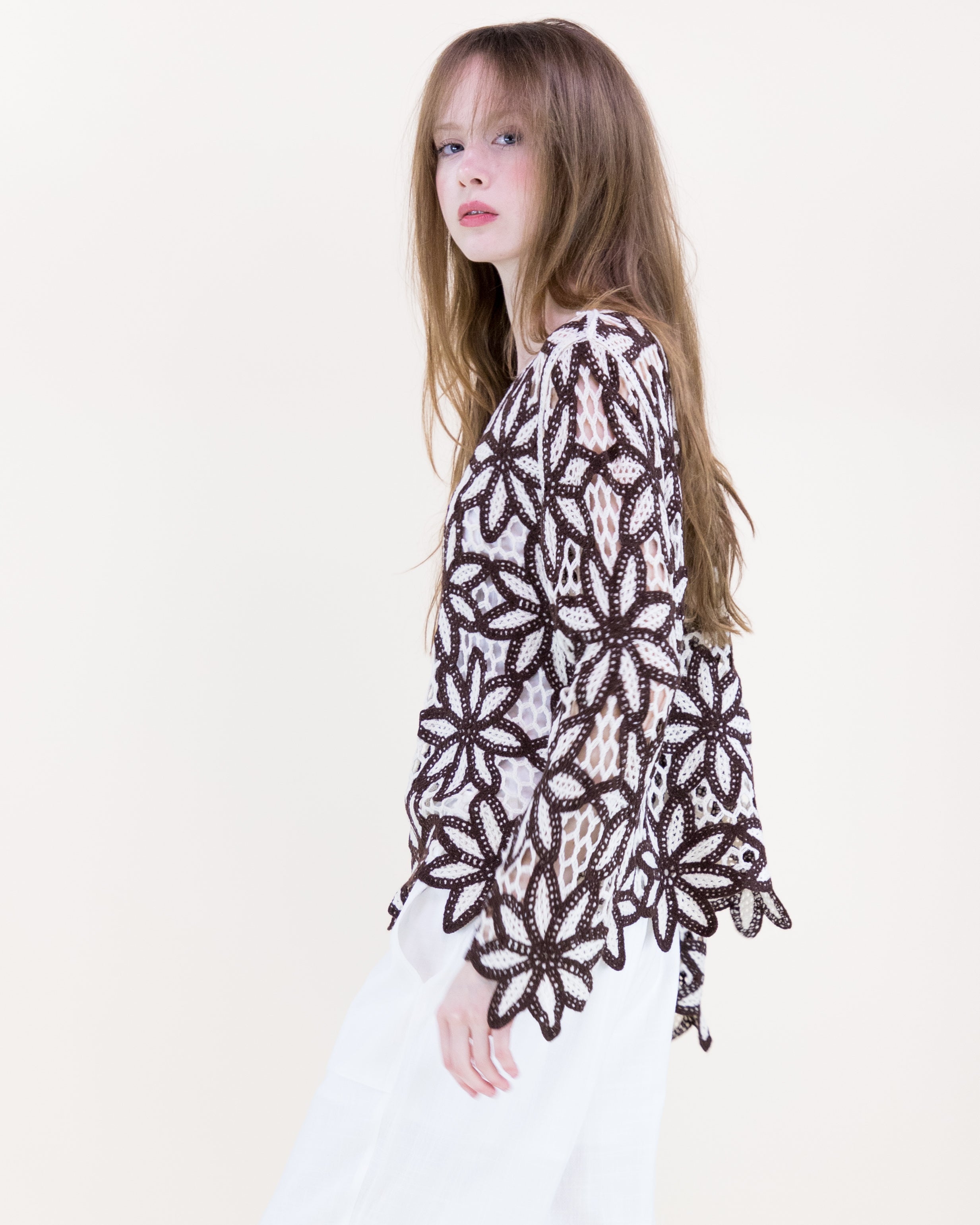 Guipure Flower Lace Long Sleeve Crochet Top - BLACK (S/M, L/XL) (Pack of 6)